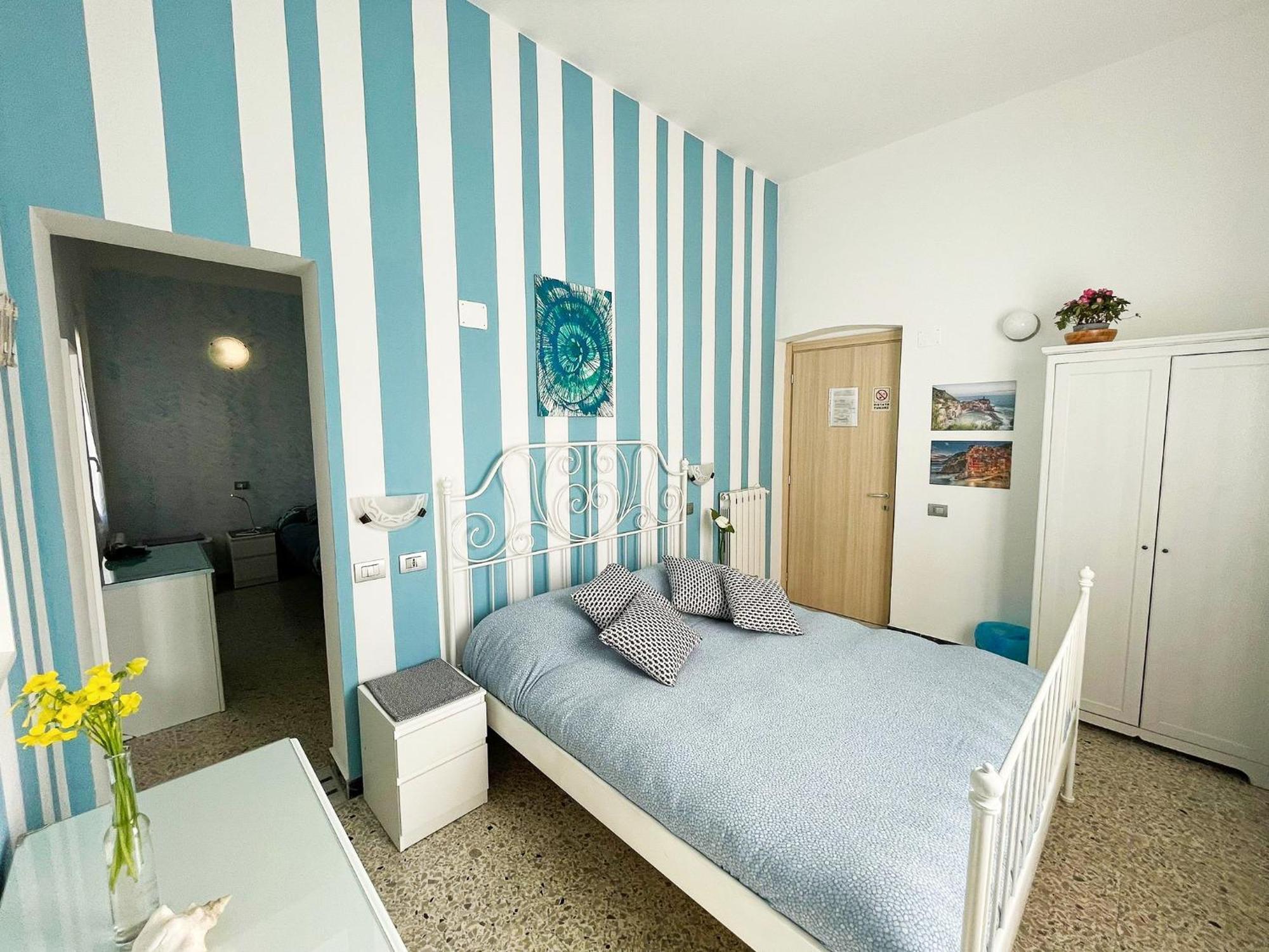 Levante Blu Специя Номер фото