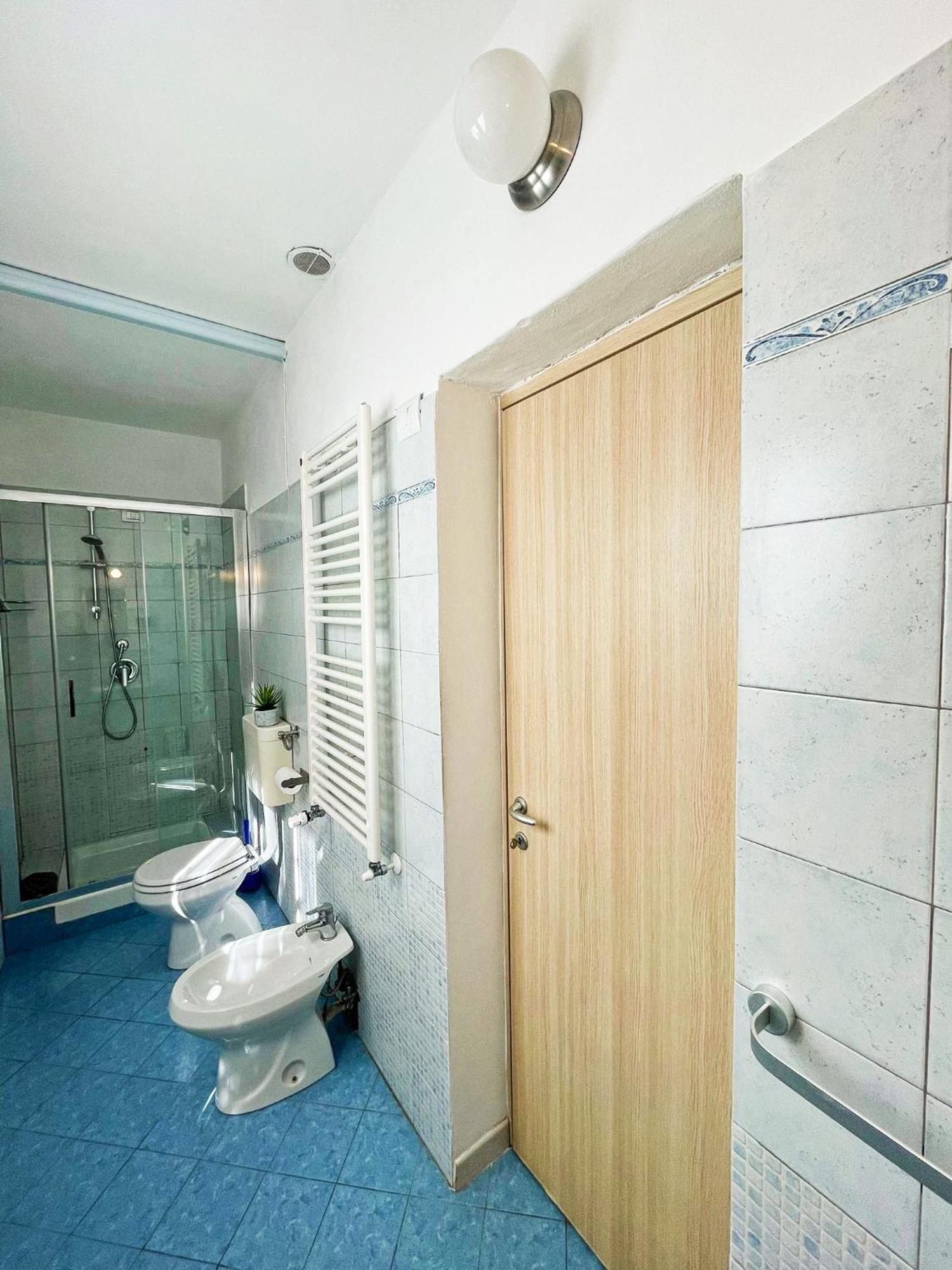 Levante Blu Специя Номер фото