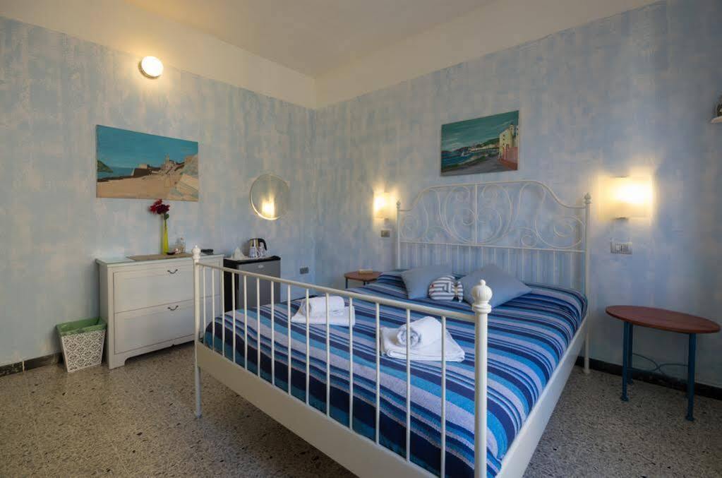 Levante Blu Специя Экстерьер фото